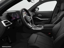 Grau Gebraucht 2024 BMW 318 Limousine | 40.172 € (Teuer)