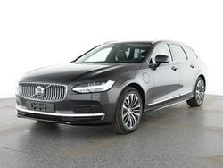 Grau Gebraucht 2025 Volvo V90 Core Kombi | 46.900 € (Superpreis)