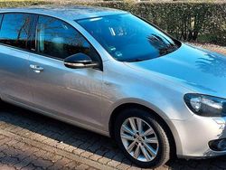 Silber Gebraucht 2011 VW Golf VI Style Kleinwagen | 6.800 € (Fairer Preis)