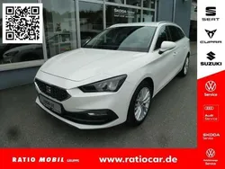 Weiss Gebraucht 2023 Seat Leon XCELLENCE Kombi | 23.990 € (Fairer Preis)