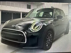 Midnight black Gebraucht 2024 Mini Cooper Premium Kleinwagen | 27.990 €