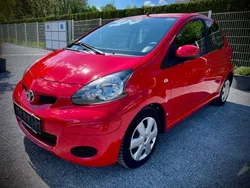 Rot Gebraucht 2012 Toyota Aygo Cool Kleinwagen | 7.500 € (Fairer Preis)