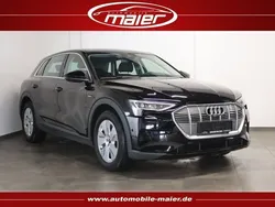 Schwarz Gebraucht 2021 Audi e-tron Basis SUV | 24.900 € (Guter Preis)