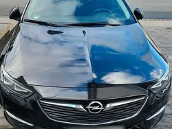 Schwarz Gebraucht 2019 Opel Insignia Business Kombi | 14.000 € (Etwas zu teuer)
