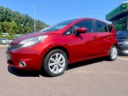 Rot Gebraucht 2014 Nissan Note Acenta Van / Kleinbus | 6.790 € (Fairer Preis)