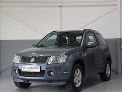 Grau Gebraucht 2007 Suzuki Grand Vitara Club SUV | 11.990 €