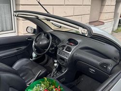 Silber Gebraucht 2007 Peugeot 206 Cabrio | 1.800 €
