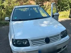 Weiß Gebraucht 2000 VW Polo Kleinwagen | 700 € (Guter Preis)