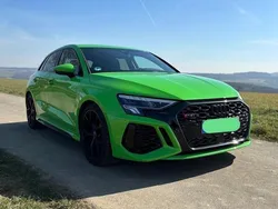 Grün Gebraucht 2024 Audi RS3 Ambiente Kleinwagen | 58.499 € (Superpreis)