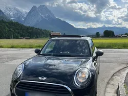 Schwarz Gebraucht 2017 Mini Cooper Coupé Coupé | 10.000 €