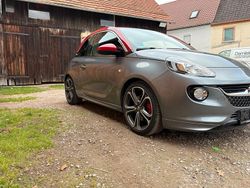 Grau Gebraucht 2017 Opel Adam S Kleinwagen | 12.500 € (Etwas zu teuer)