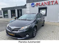 Grau Gebraucht 2013 Toyota Avensis Life Kombi | 8.499 € (Fairer Preis)