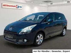 Blau Gebraucht 2010 Peugeot 5008 Platinum Van / Kleinbus | 3.699 € (Guter Preis)