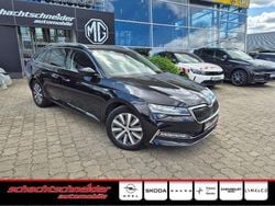 Blackmagic perleffekt Gebraucht 2023 Skoda Superb Style Kombi | 24.890 € (Guter Preis)