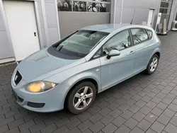 Blau Gebraucht 2006 Seat Leon Limousine | 1.400 € (Fairer Preis)