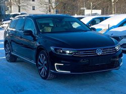 Schwarz Gebraucht 2017 VW Passat GTE Kombi | 13.900 € (Fairer Preis)