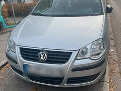 Silber Gebraucht 2005 VW Polo Limousine | 3.350 € (Etwas zu teuer)