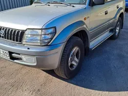 Grau Gebraucht 2001 Toyota Land Cruiser SUV | 8.500 €