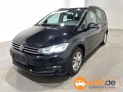 Schwarz Gebraucht 2023 VW Touran Comfortline Van / Kleinbus | 28.950 € (Fairer Preis)