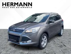 Grau Gebraucht 2014 Ford Kuga Trend SUV | 10.690 € (Fairer Preis)