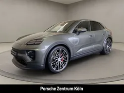 Grün Neu 2025 Porsche Macan SUV | 112.127 € (Guter Preis)