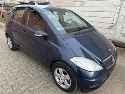 Blau Gebraucht 2005 Mercedes A150 Classic Limousine | 600 € (Guter Preis)