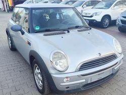 Pure silver metallic Gebraucht 2003 Mini ONE Kleinwagen | 1.799 € (Fairer Preis)