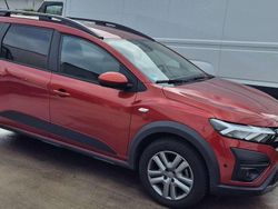 Braun Gebraucht 2023 Dacia Jogger Expression Van / Kleinbus | 19.500 € (Fairer Preis)