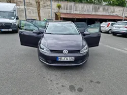 Grau Gebraucht 2015 VW Golf VII Kleinwagen | 9.500 € (Fairer Preis)