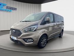 Silber Gebraucht 2022 Ford Tourneo Van / Kleinbus | 33.990 € (Guter Preis)