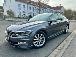 Grau Gebraucht 2017 VW Passat Highline Limousine | 16.200 € (Fairer Preis)