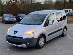 Gebraucht 2009 Peugeot Partner Tepee Van / Kleinbus | 3.490 € (Fairer Preis)