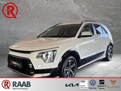 Ud) schneeweiss (weiss Gebraucht 2022 Kia Niro Vision SUV | 27.895 € (Fairer Preis)
