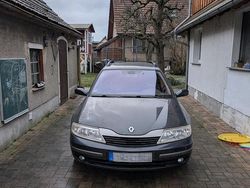 Grau Gebraucht 2004 Renault Laguna II Kombi | 1.200 €
