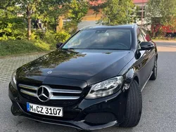 Schwarz Gebraucht 2017 Mercedes C220 Limousine | 18.300 € (Fairer Preis)