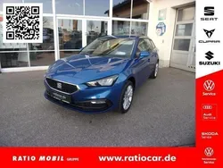Sapphire blau metallic Neu 2024 Seat Leon Style Kombi | 32.290 €
