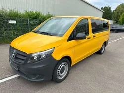 Gelb Gebraucht 2019 Mercedes Vito Van / Kleinbus | 16.400 € (Superpreis)