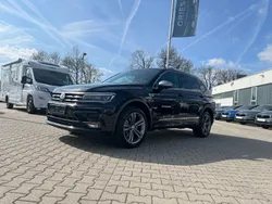 Deep black perleffekt Gebraucht 2021 VW Tiguan Allspace R-line SUV | 37.990 € (Fairer Preis)