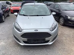 Silber Gebraucht 2013 Ford Fiesta Titanium Kleinwagen | 3.400 € (Fairer Preis)