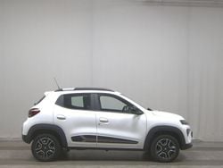 Weiss Gebraucht 2022 Dacia Spring Comfort Kleinwagen | 9.480 € (Superpreis)