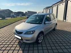 Silber Gebraucht 2006 Mazda 2 Active Limousine | 1.850 € (Fairer Preis)