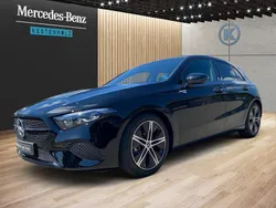Unilack nachtschwarz Gebraucht 2025 Mercedes A200 Progressive Limousine | 36.440 € (Teuer)
