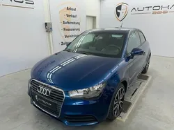 Blau Gebraucht 2011 Audi A1 Attraction Kleinwagen | 8.890 € (Fairer Preis)