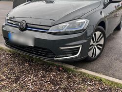 Grau Gebraucht 2020 VW e-Golf Kleinwagen | 14.449 € (Fairer Preis)