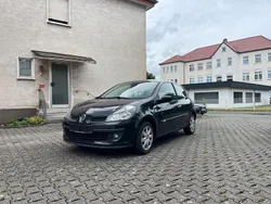 Schwarz Gebraucht 2006 Renault Clio III Kleinwagen | 2.290 € (Guter Preis)