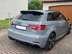 Grau Gebraucht 2020 Audi RS3 Sportback Sport Kleinwagen | 47.900 € (Etwas zu teuer)