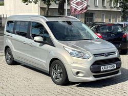 Titangrau metallic Gebraucht 2016 Ford Tourneo Titanium Van / Kleinbus | 16.890 € (Fairer Preis)