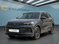 Grau Gebraucht 2024 VW Tiguan SUV | 35.249 € (Guter Preis)