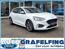 Weiß Gebraucht 2019 Ford Focus ST-Line Limousine | 16.990 € (Fairer Preis)