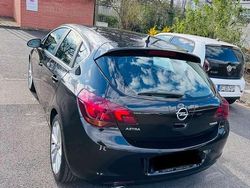 Gebraucht 2010 Opel Astra Cosmo Limousine | 6.700 € (Etwas zu teuer)